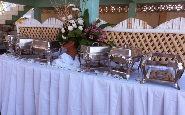 Villa Carillo Beach Resort