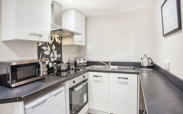 Gillygate Apartment