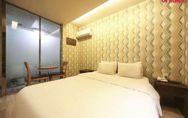 SU Hotel in Dongdaemun