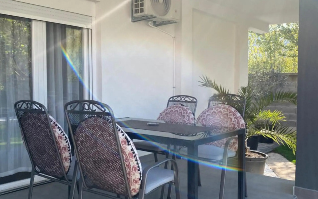 Villa D Blagaj