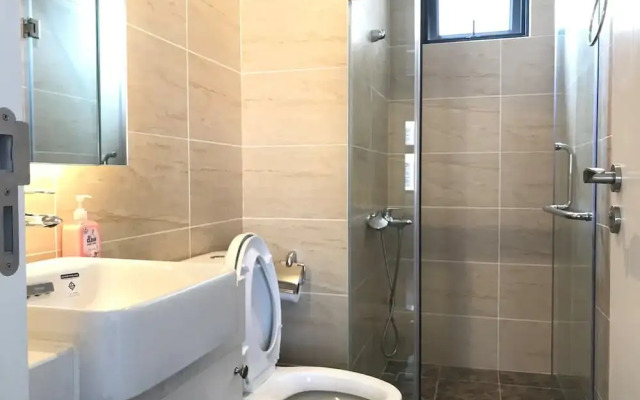 Bayhomes D'Capitale Serviced Apartment