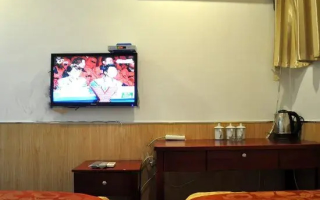First Line Express Hotel in South Anhui