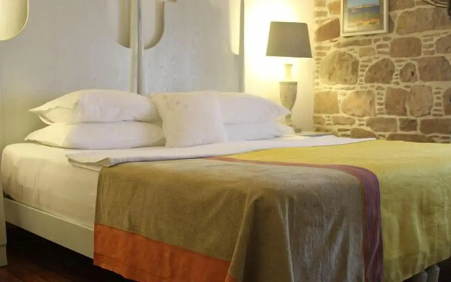 Cunda Lena Otel