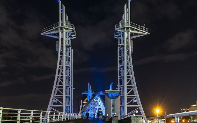 Urban Apartment in Manchester Near the John Rylands Library