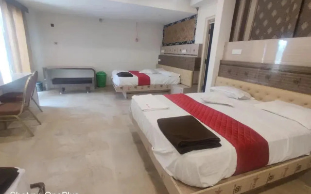 Royal Mughal by OYO Rooms