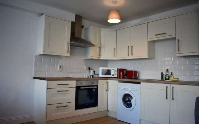 Fantastic 2 Bedroom 1 Bathroom Apartment in Central Dublin