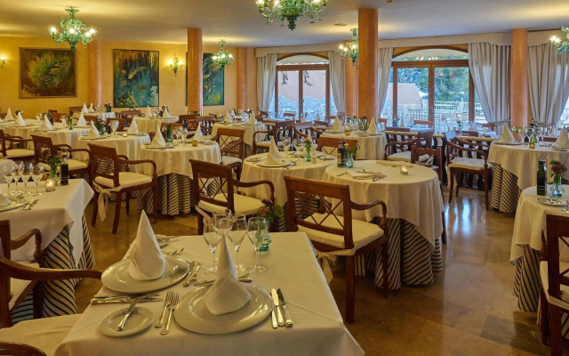 Hotel Petit Cala Fornells
