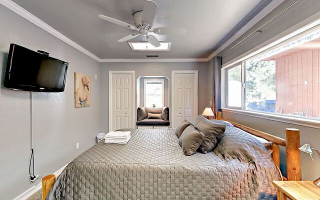 Walking Distance to Lake Baron by RedAwning