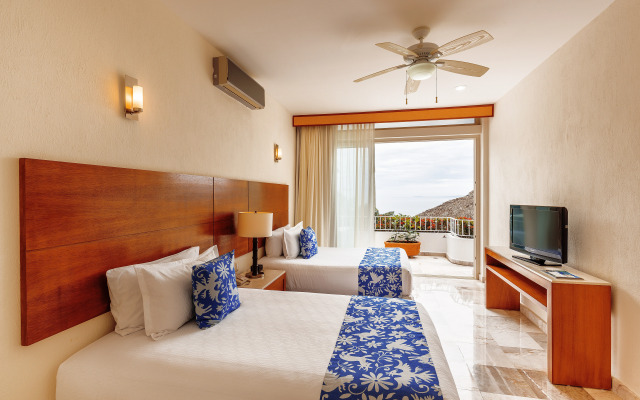 Grand Miramar All Luxury Suites & Residences