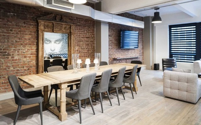 Executive Loft by Simplissimmo