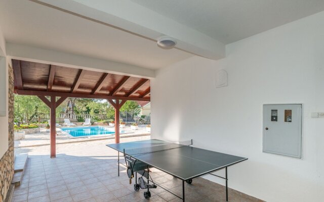 Luxurious Holiday Home in Bibinje with sauna