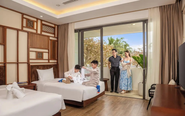 Ocean Villa Da Nang 4BR 5 Beds, Private Pool and Kitchen — фото 4