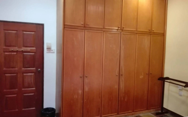 Baan Talay Homestay by the Beach