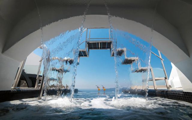 Daydream Luxury Suites