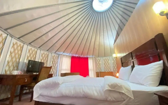 Apex Hotels and Resorts Hunza