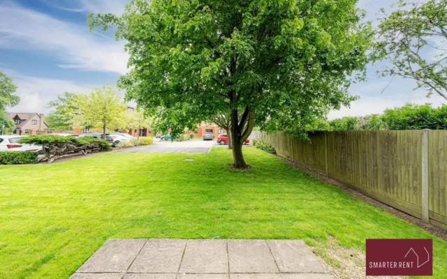 Maidenhead - 2 Bed & parking