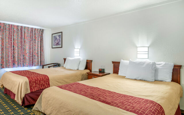 Windmill Suites Surprise - Phoenix, Ascend Hotel Collection