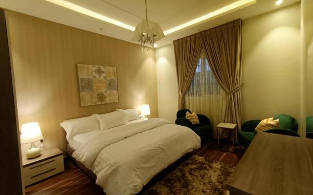 the F residence, Beauty & Luxury