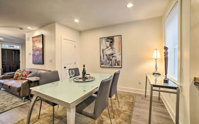 Pittsburgh Home: Walkable Location!