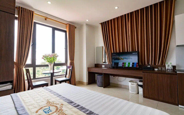 TQ Hotel & Apartment