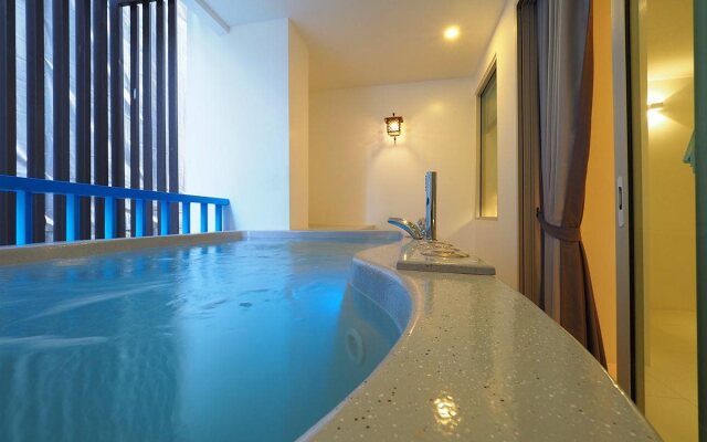 Costa Village Bangsaray - Mykonos Building