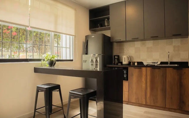Casa La Paz by Wynwood House