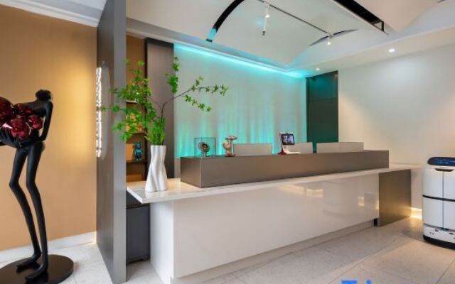 Sushi Light Luxury Hotel (Shanghai Xinzhuang Business District)