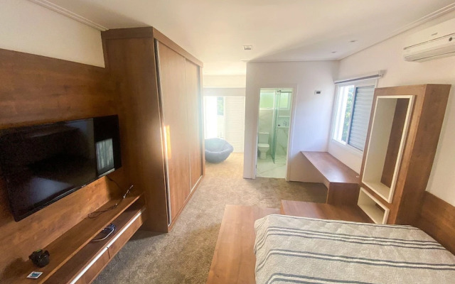 Mansão na Granja Viana