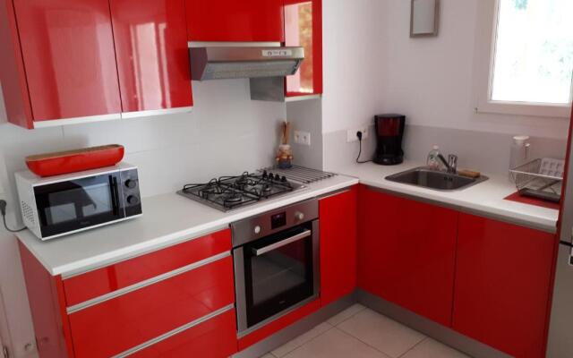 HENDAYE- T2 3*-Wifi-350m plage-terrasse-garage