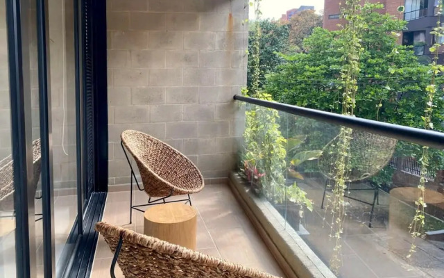 w Beautiful 3BR w Terrace n AC in Laureles
