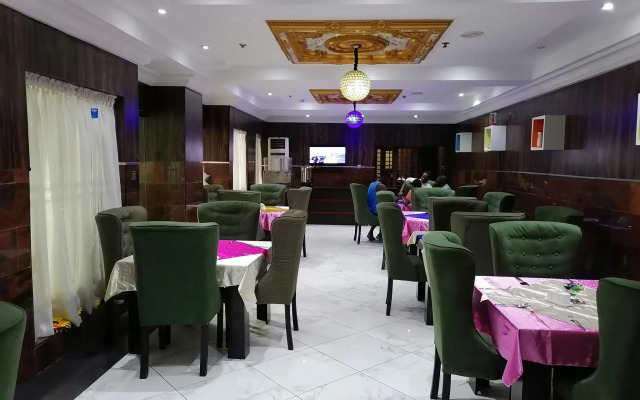 Edo Heritage Hotel