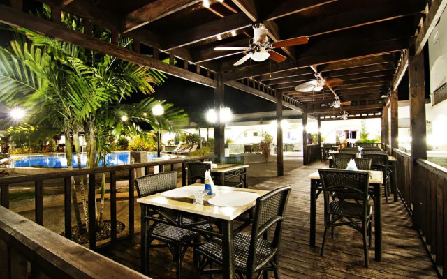 West Wing Resort Hotel