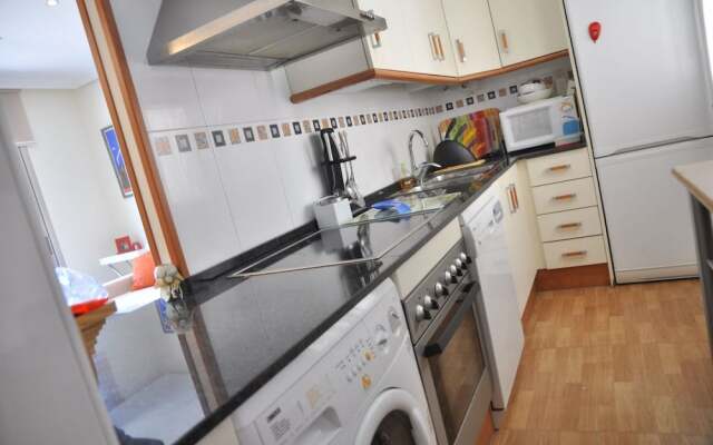 Apartamento Moderno Para 6 Personas en Cambrils