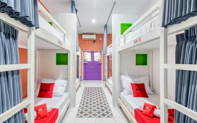Home Addicts Hostel Yogyakarta