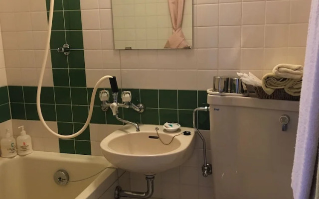 Petit Hotel and Restaurant Air Mail