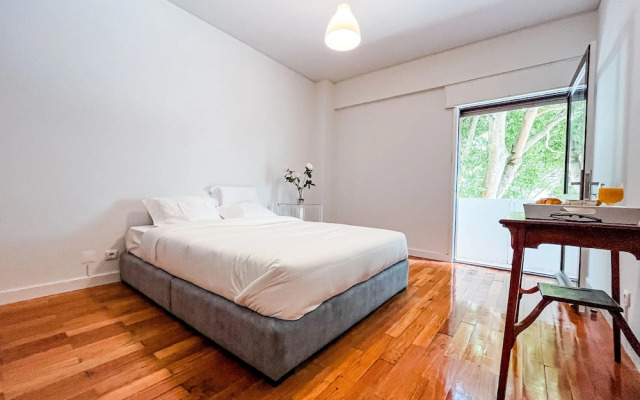 Seaside Elegance and Tranquility