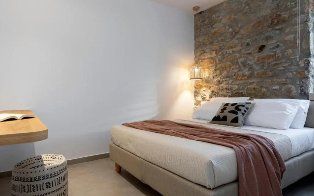 Lichnos Luxury Suites