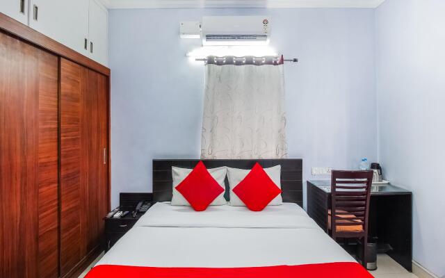 OYO 14500 Hotel Hill View Guest House Gachibowli