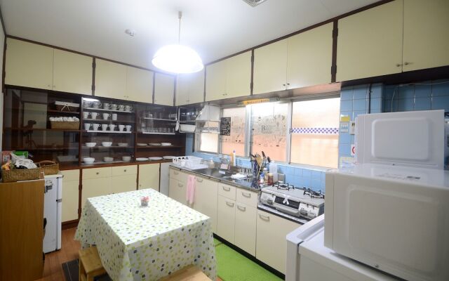 Samurai Apartment