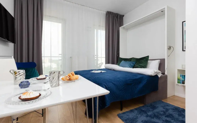 Apartment Varsovia Kasprzaka by Renters