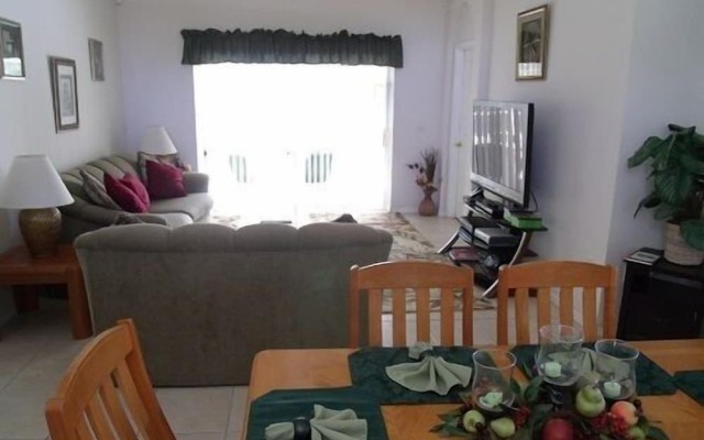 Bridgewater Lakes 3 Bedroom Villa by Redawning