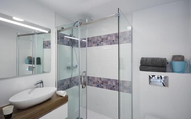 LEEWAYS LOFT in PELAYO