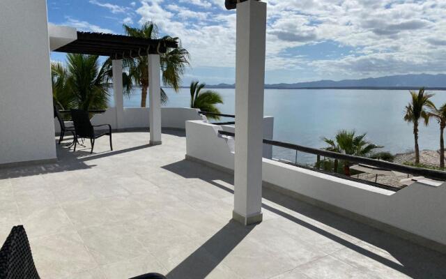 Casa Mañana La Ventana BCS 7HA7B Playa y Alberca