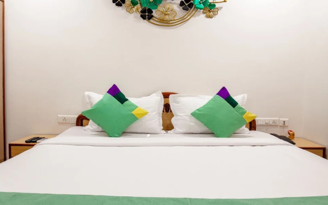 Treebo Y Hotels Elite, Khandagiri