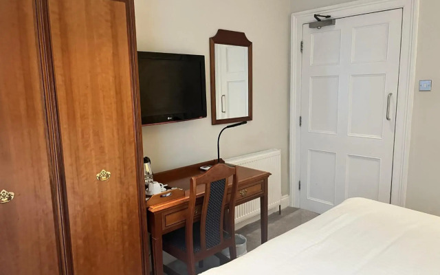 Staunton Hotel