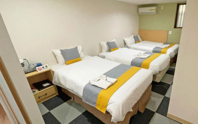 Victoria Hotel Naha