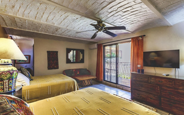 Casa del Sol Inn
