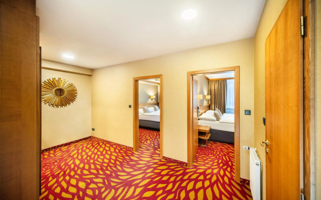 Harmony Hotel