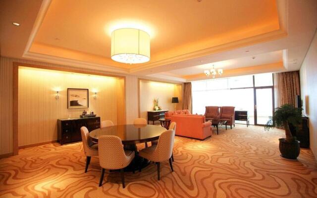 Landbridge Jinjiang Hotel