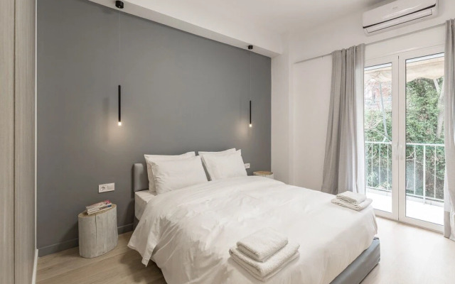 Pangrati Grove Apartment